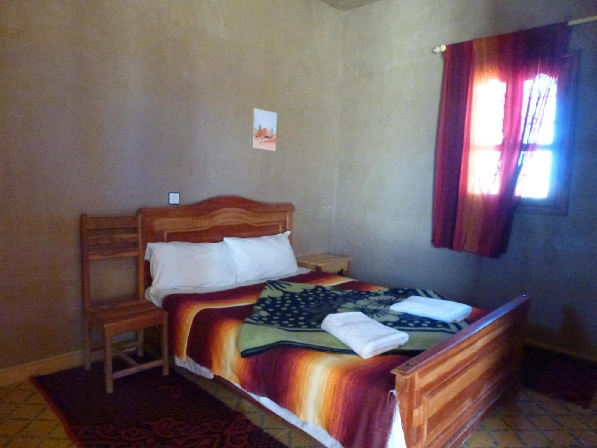 Hotel Riad Oasis Merzouga Exteriör bild